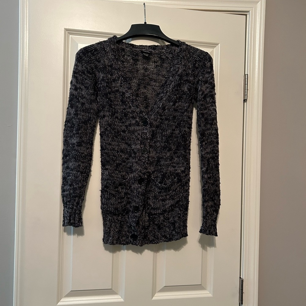 Rue 21 Women’s Gray Black Button Cardigan with pockets size small!